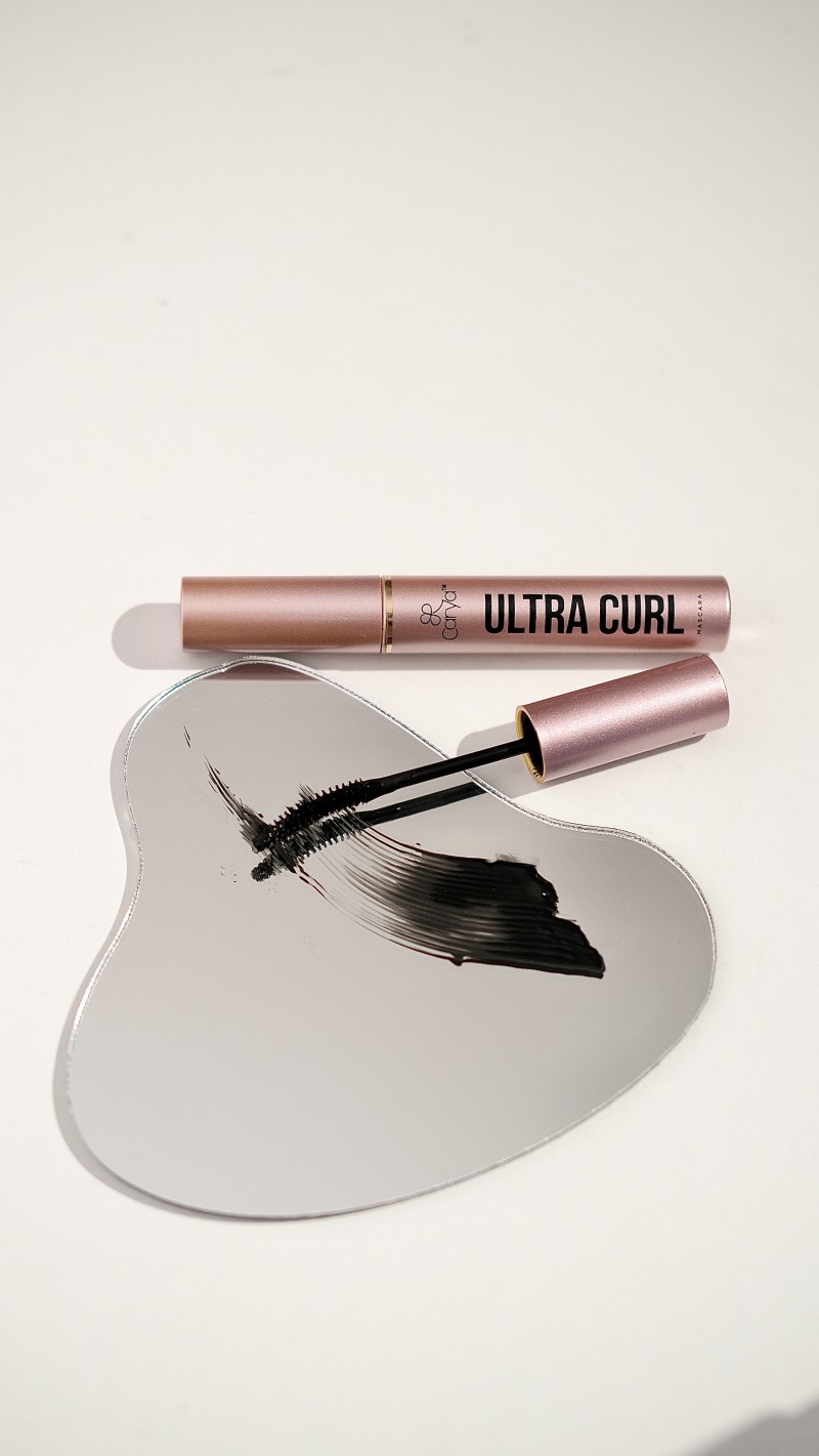 ULTRA CURL MASCARA